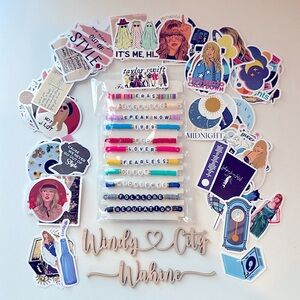 NWT 111 pc Taylor Swift Sticker/ Bracelet Bundle